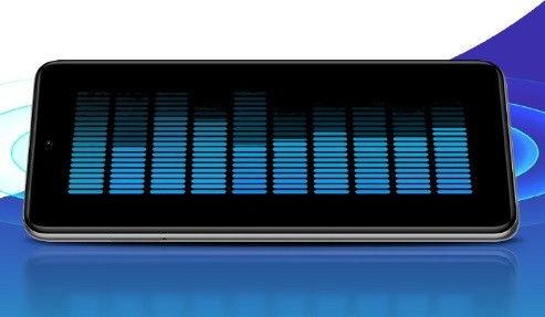 娱乐圈八卦最新爆料收音机,神秘恋情曝光，当红明星竟与素人牵手？